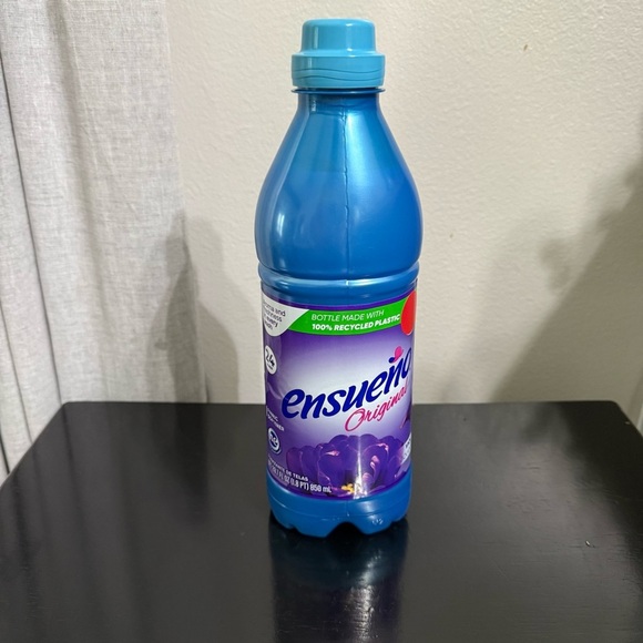Ensueno Fabric Softener Original Violet Bouquet Fragrance 22 oz, NEW - Picture 1 of 3